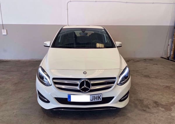 MERCEDES-BENZ Clase B 200 d Urban 5p